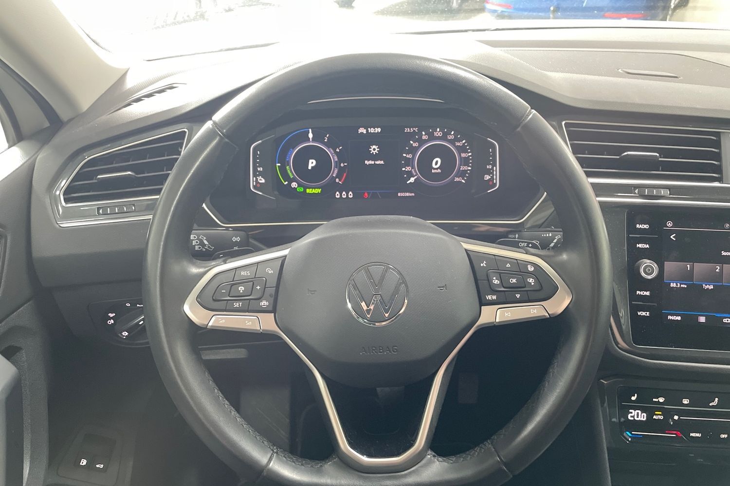 Volkswagen Tiguan vaihtoauto
