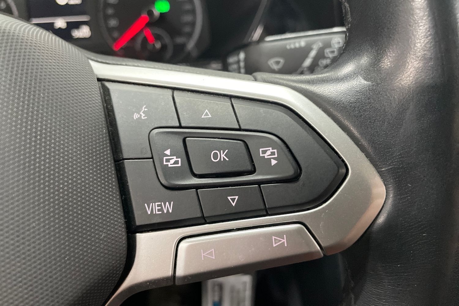 Volkswagen T-Cross vaihtoauto