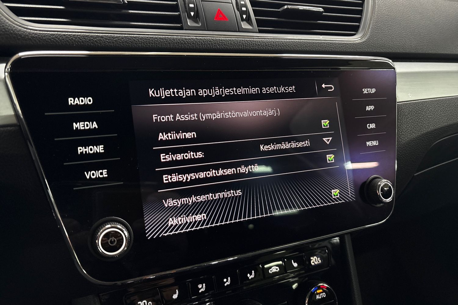 Skoda Superb vaihtoauto