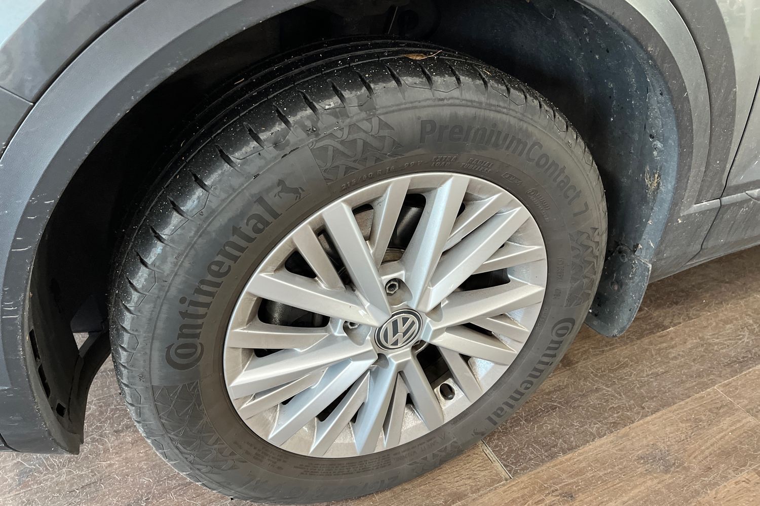 Volkswagen T-Roc vaihtoauto