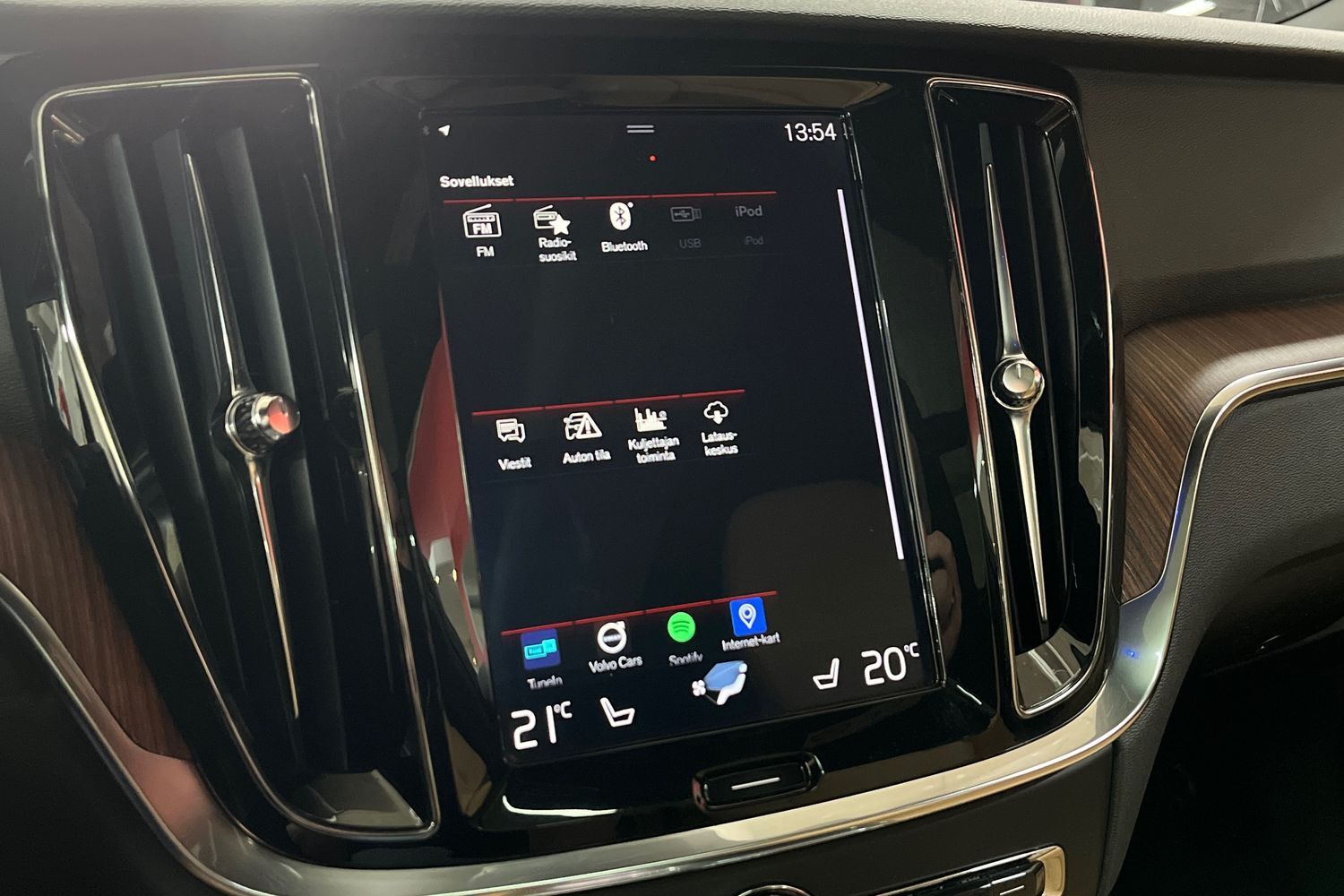 Volvo V60 vaihtoauto