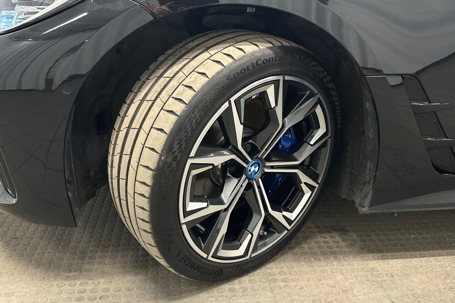 BMW i4 M50 vaihtoauto