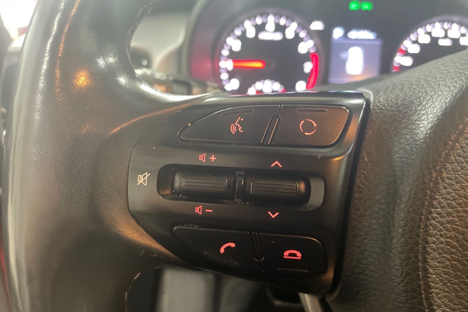 Kia Rio vaihtoauto