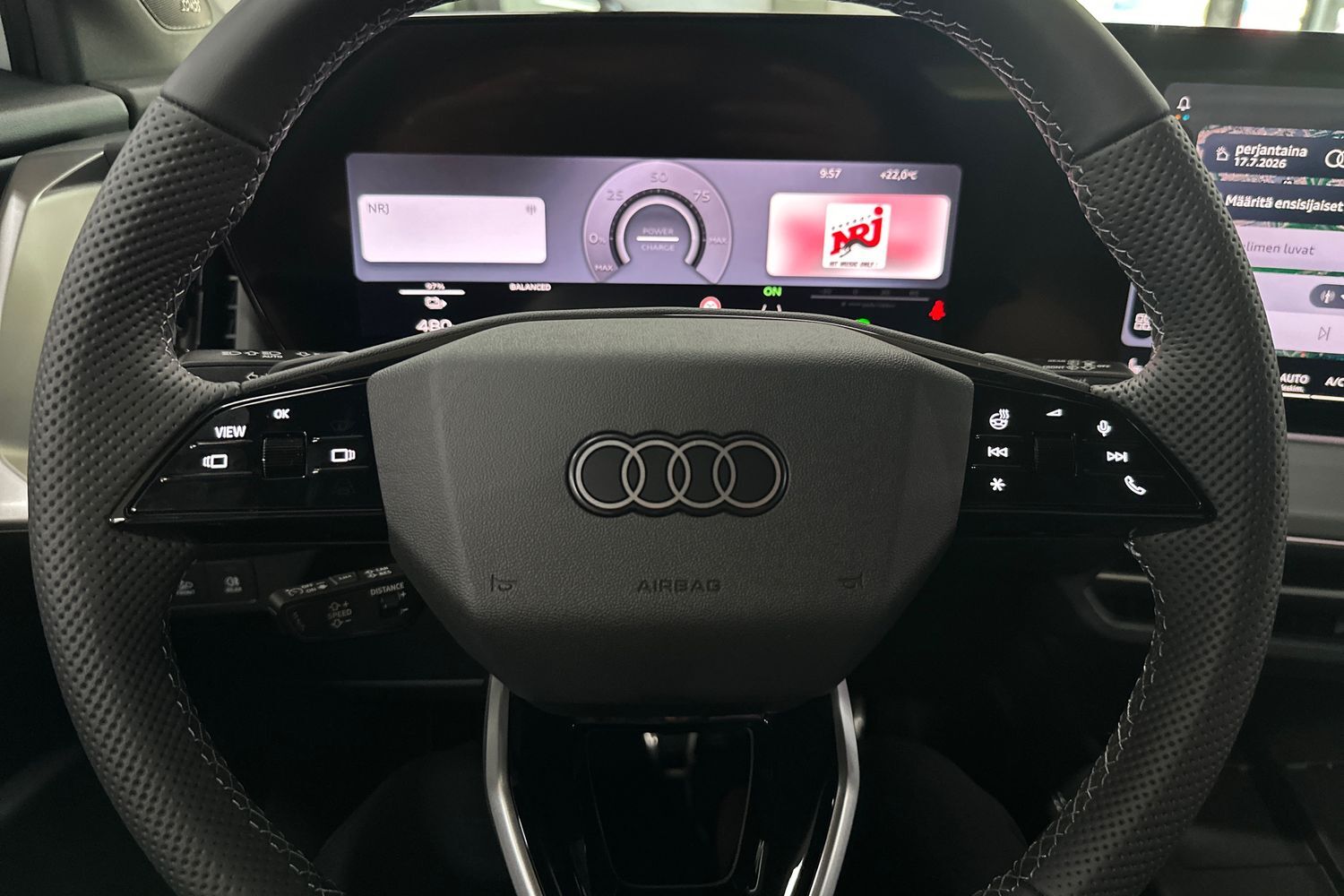 Audi Q4 e-tron vaihtoauto