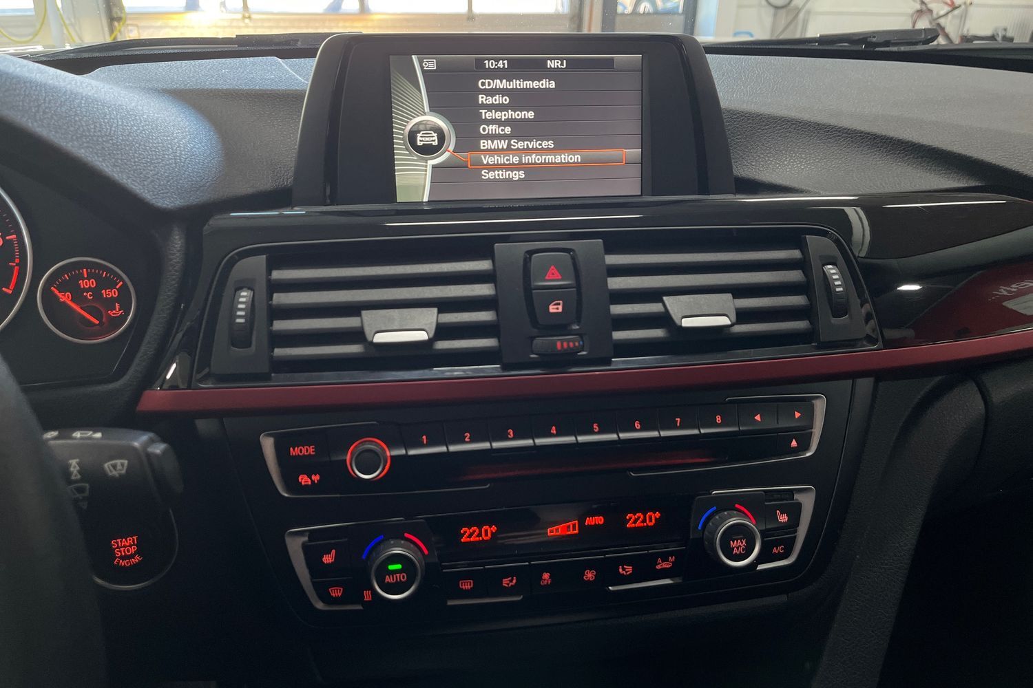 BMW 320 vaihtoauto