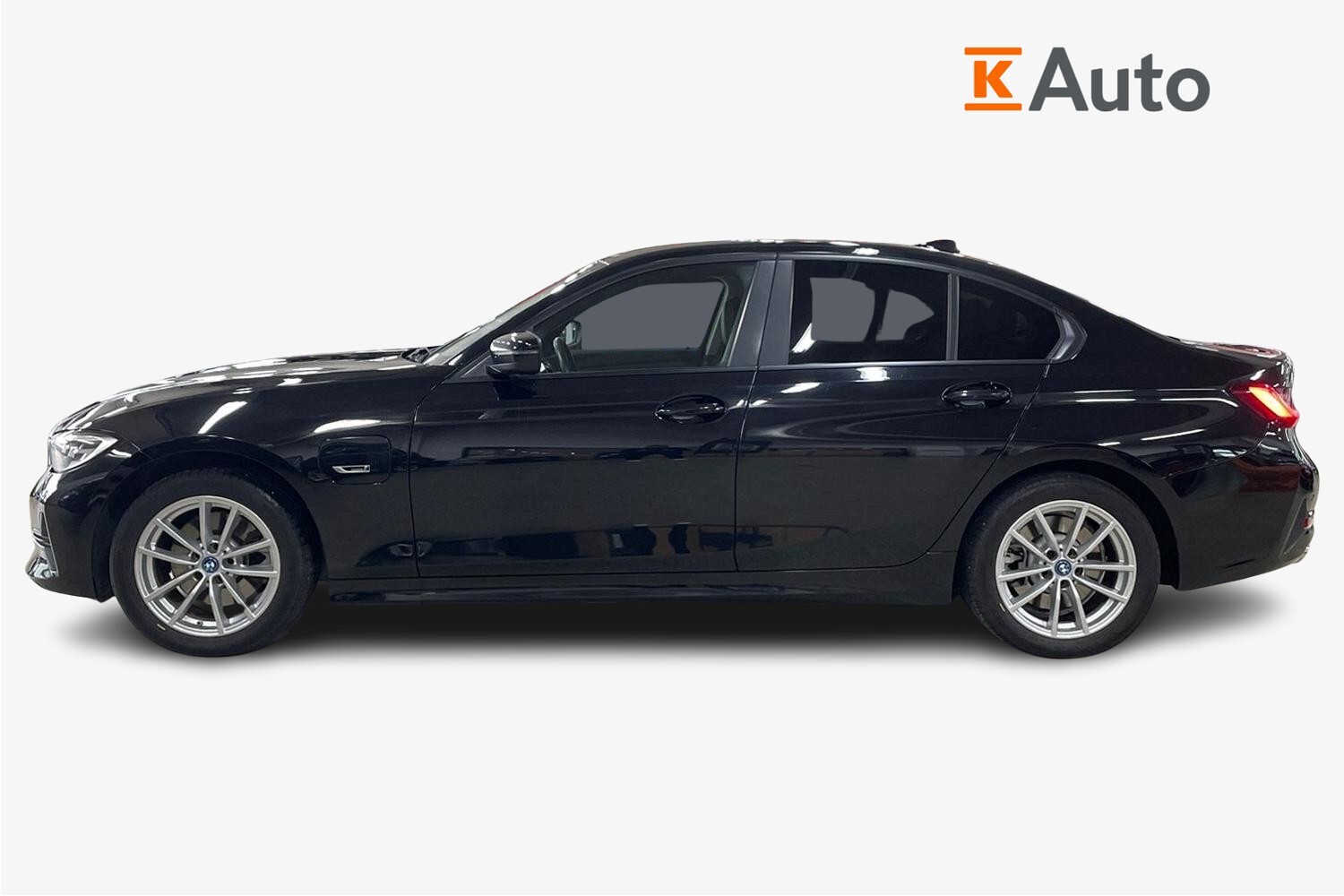 BMW 320 vaihtoauto