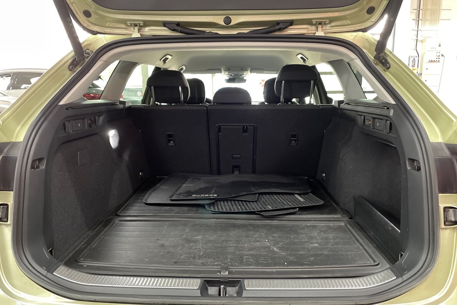 Skoda Superb vaihtoauto