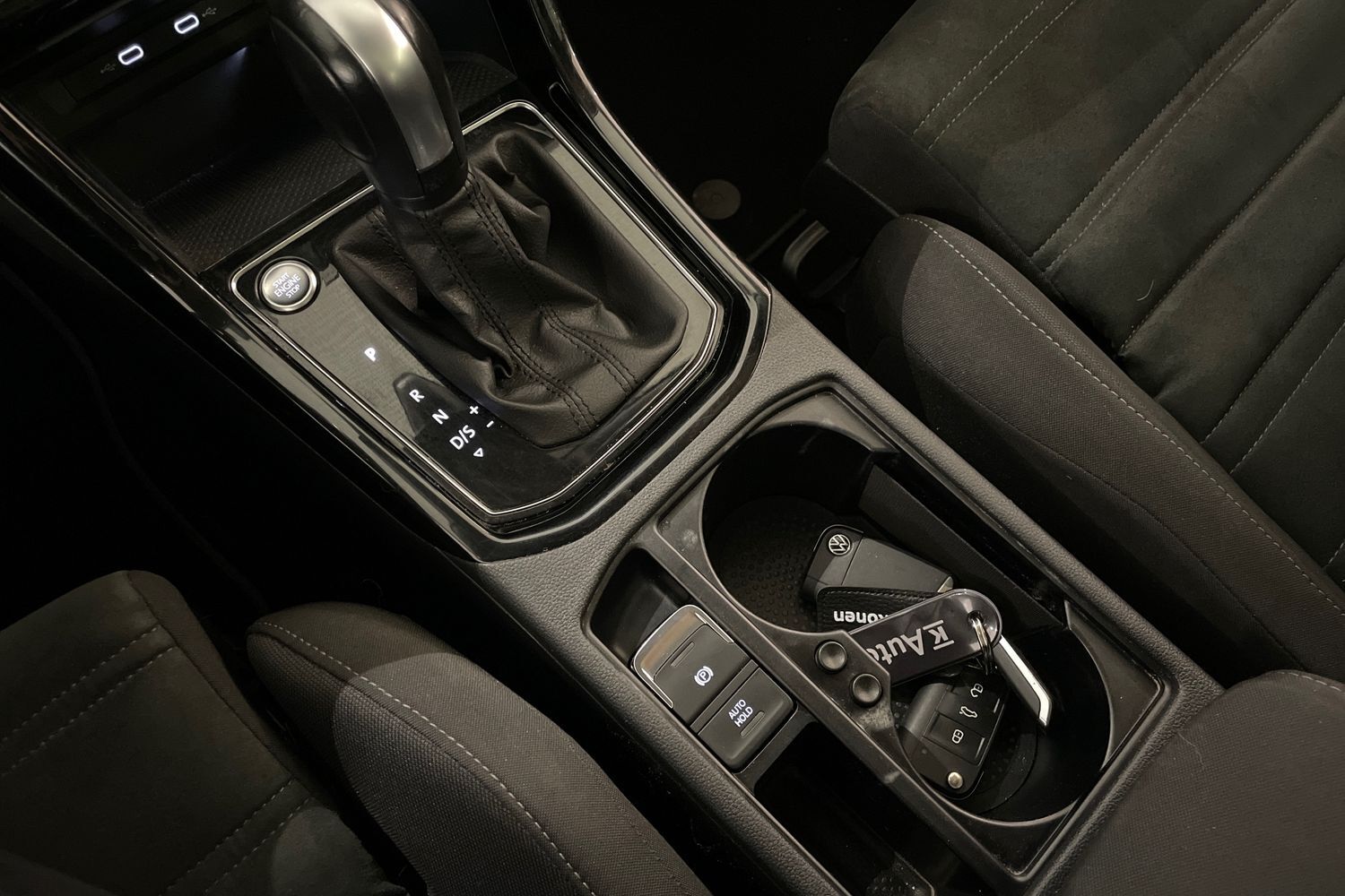 Volkswagen Touran vaihtoauto