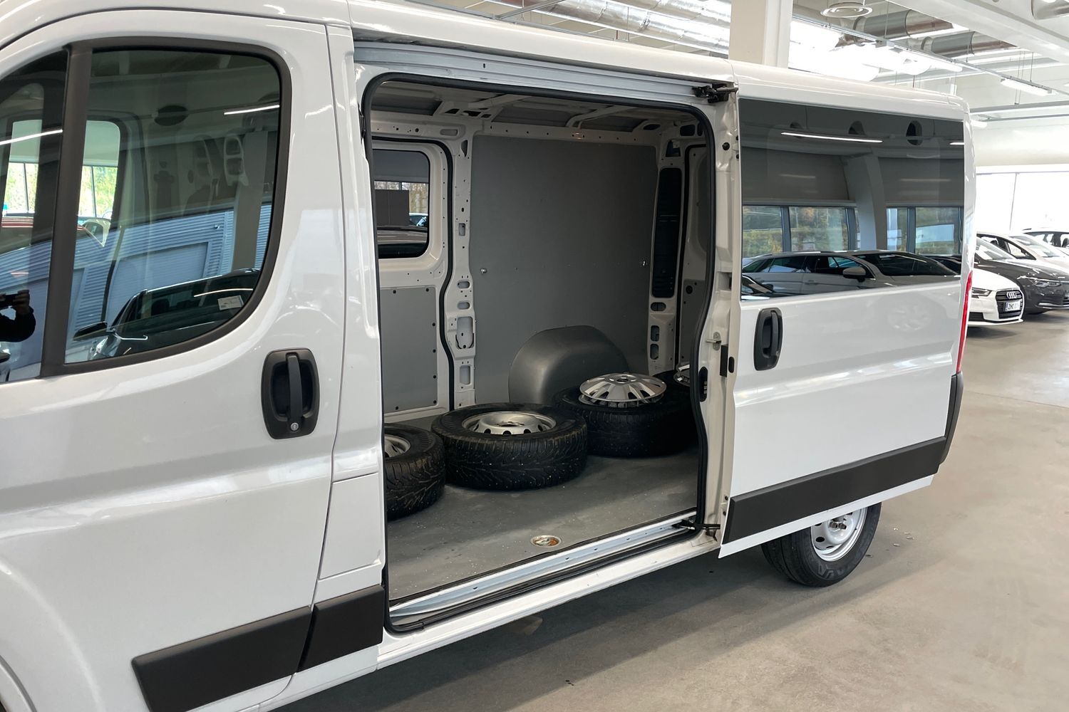 Peugeot Boxer vaihtoauto