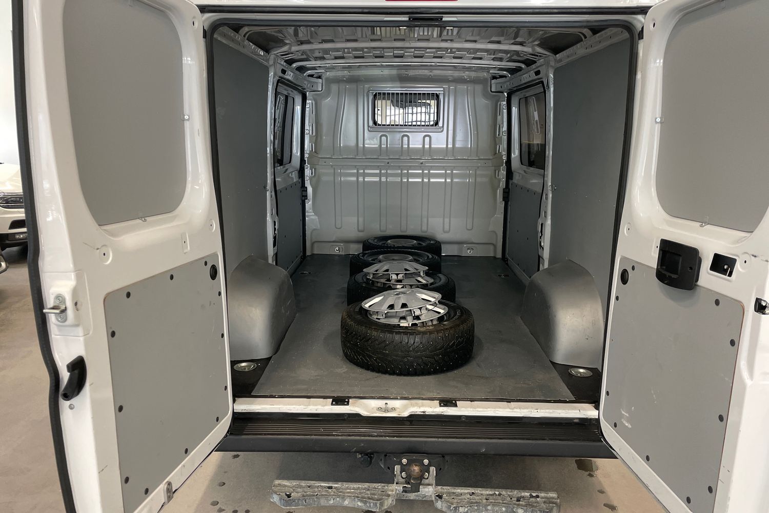 Peugeot Boxer vaihtoauto