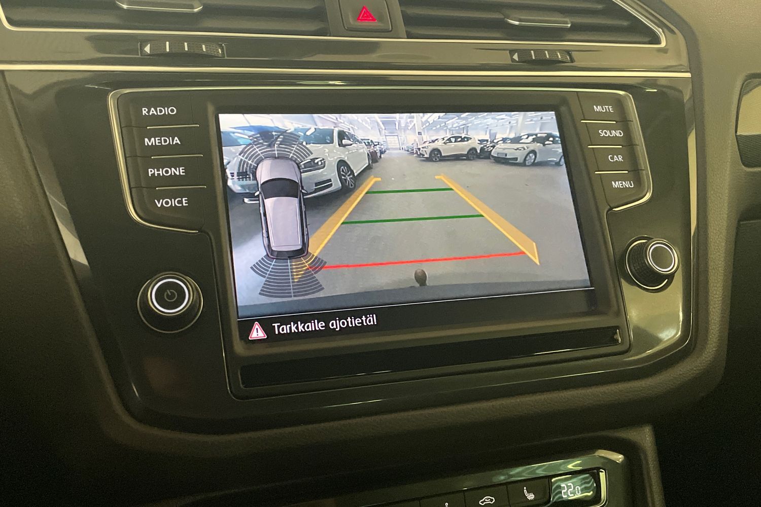 Volkswagen Tiguan vaihtoauto