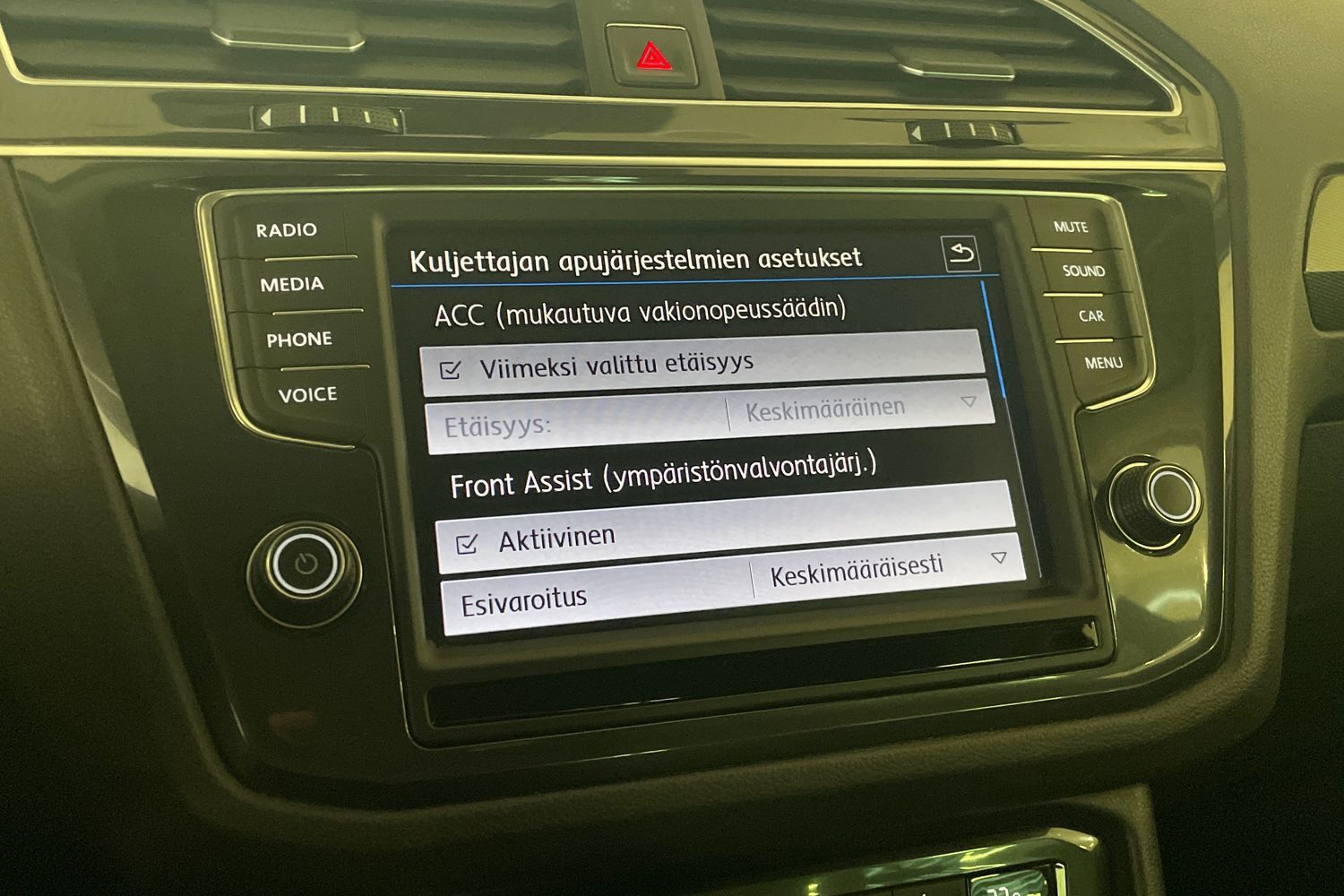 Volkswagen Tiguan vaihtoauto