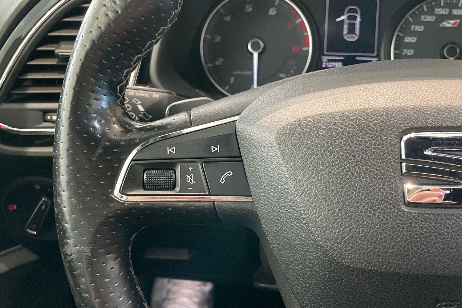 SEAT Leon ST vaihtoauto