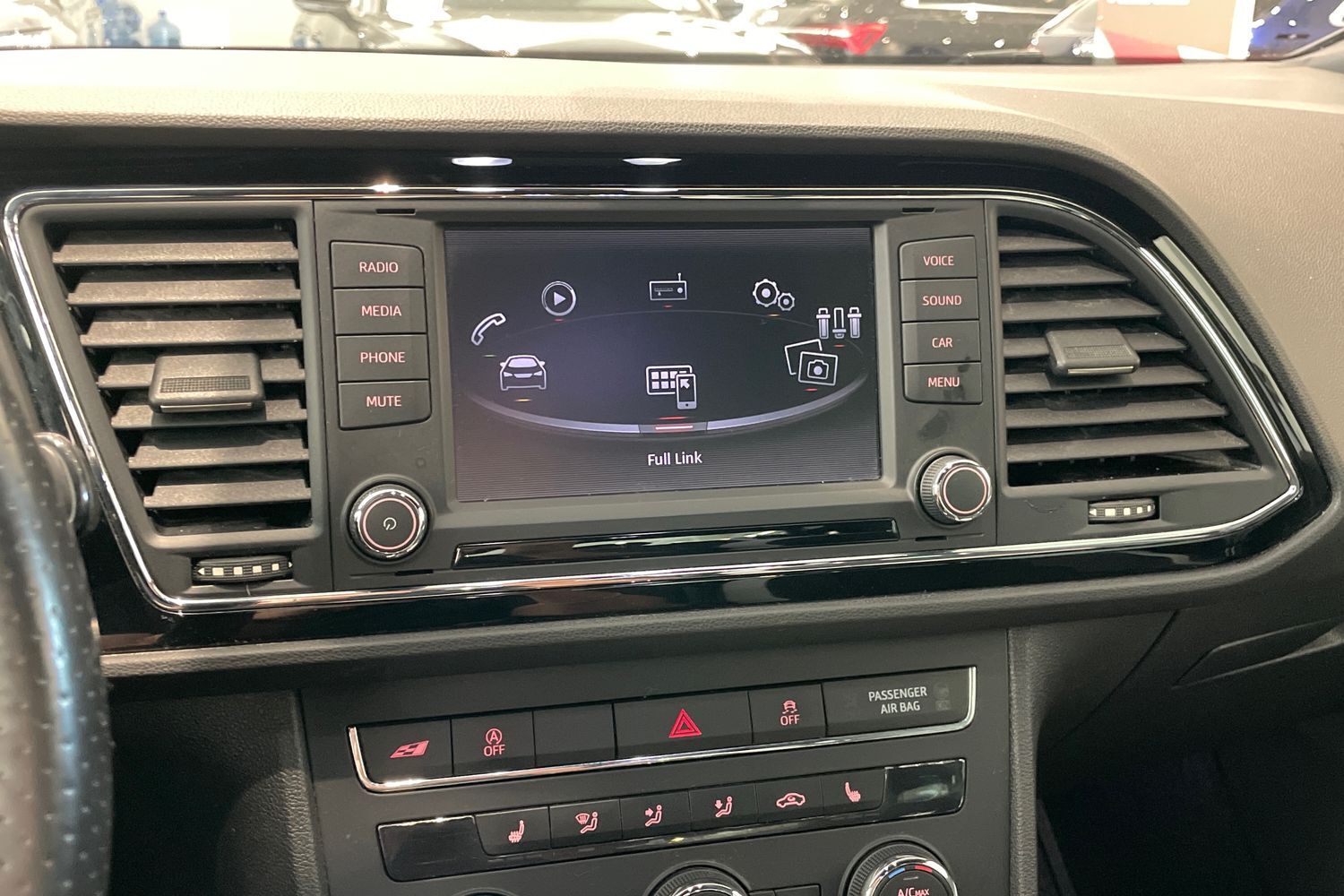 SEAT Leon ST vaihtoauto