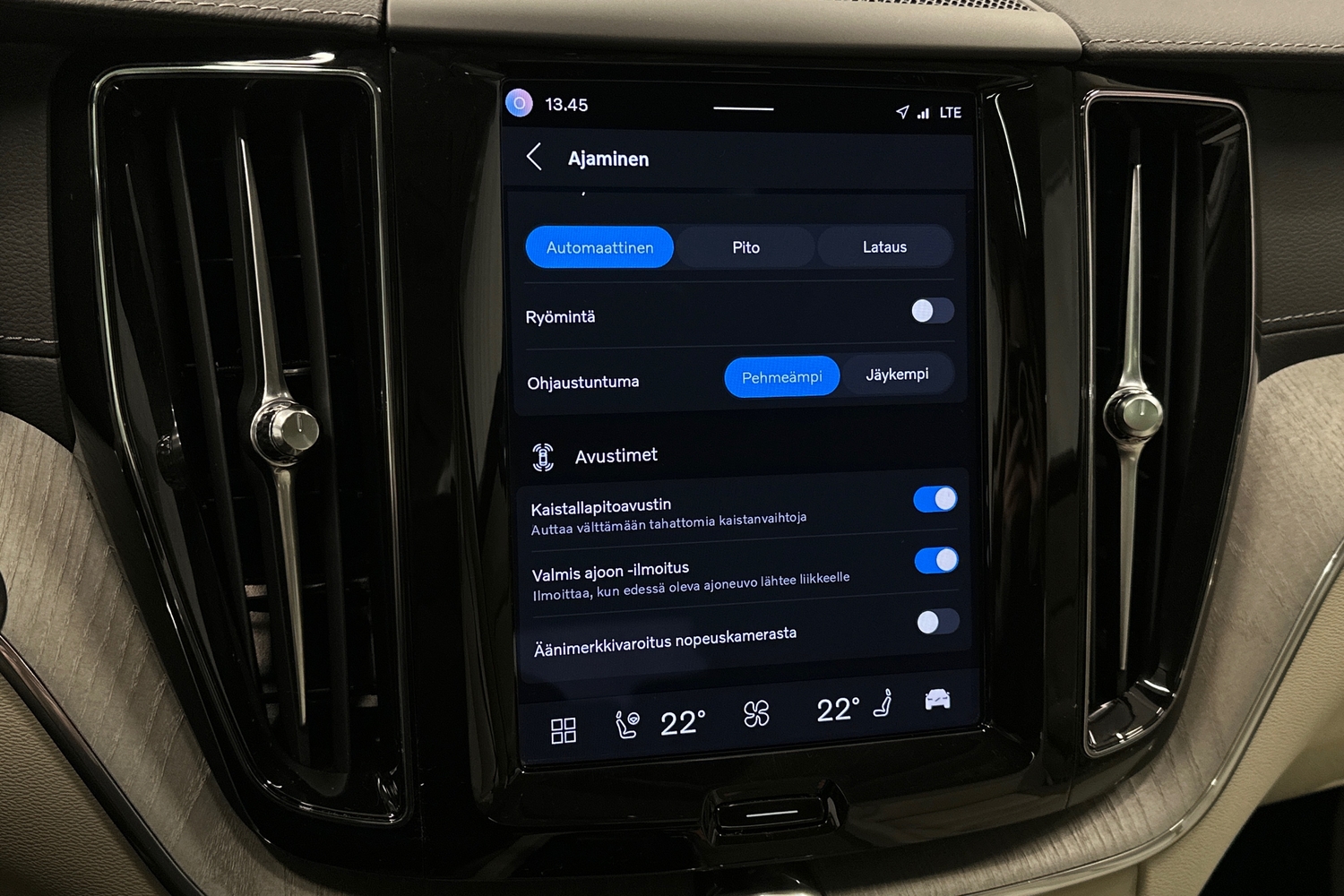 Volvo XC60 vaihtoauto