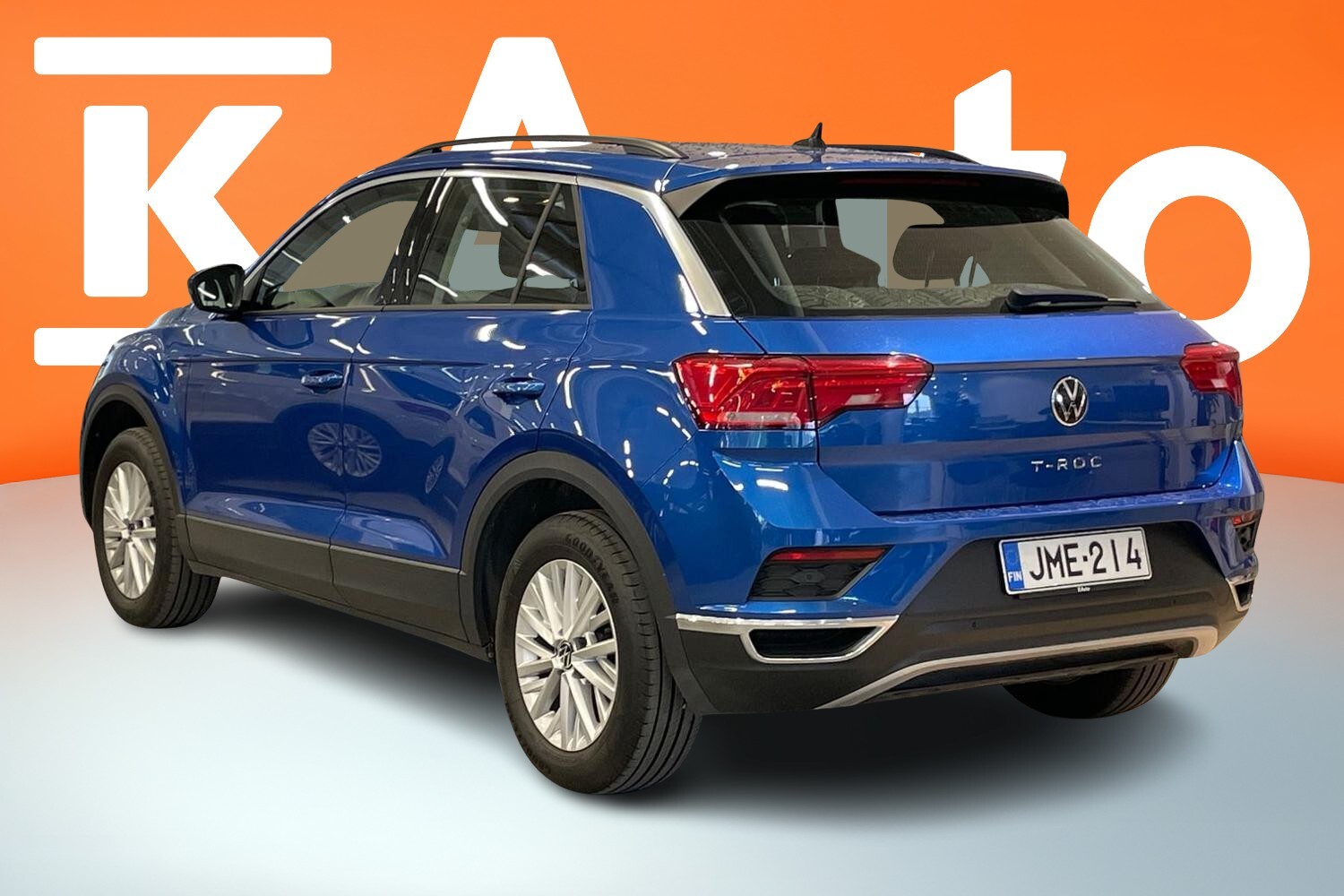 Volkswagen T-Roc vaihtoauto