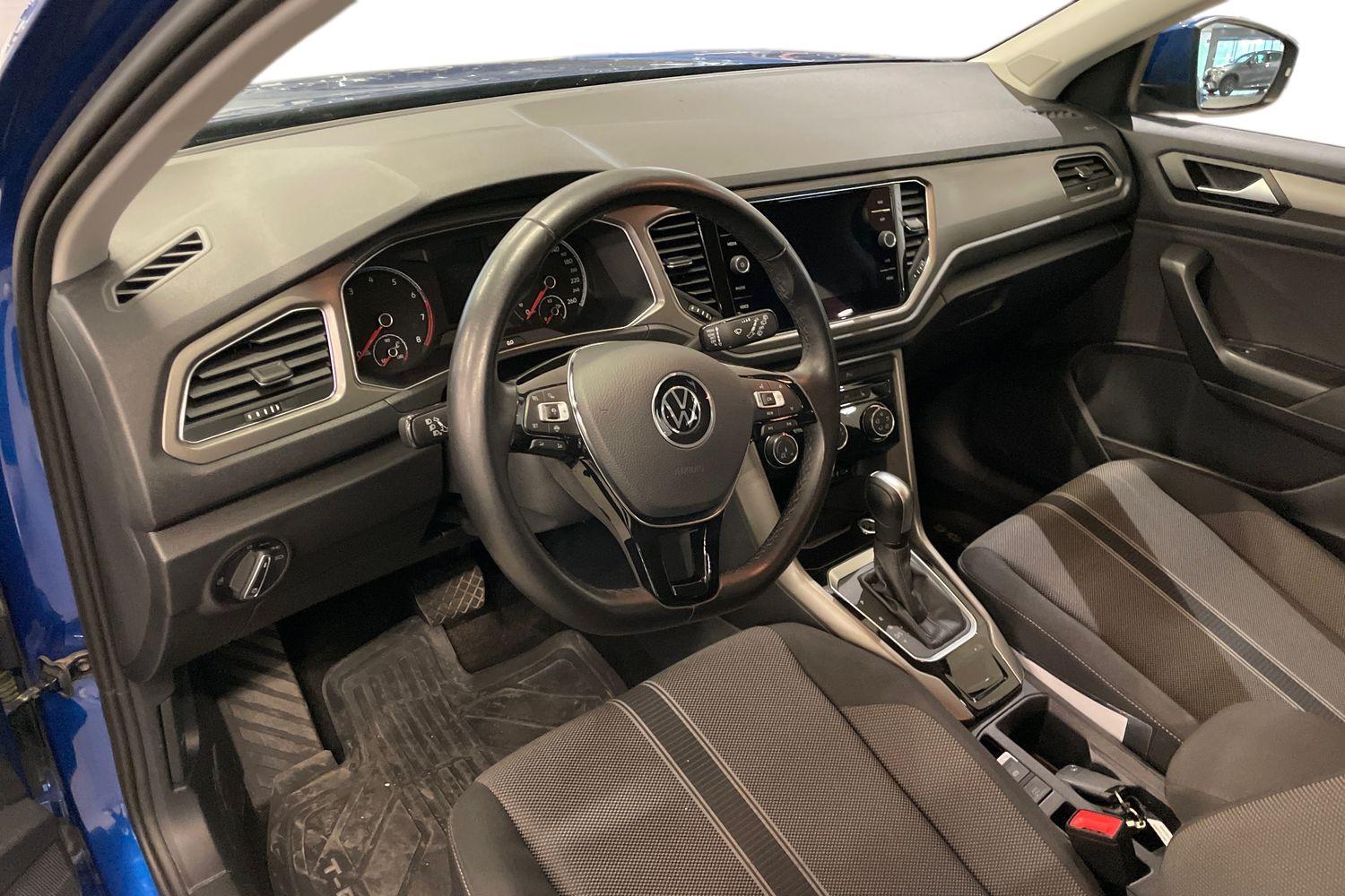Volkswagen T-Roc vaihtoauto