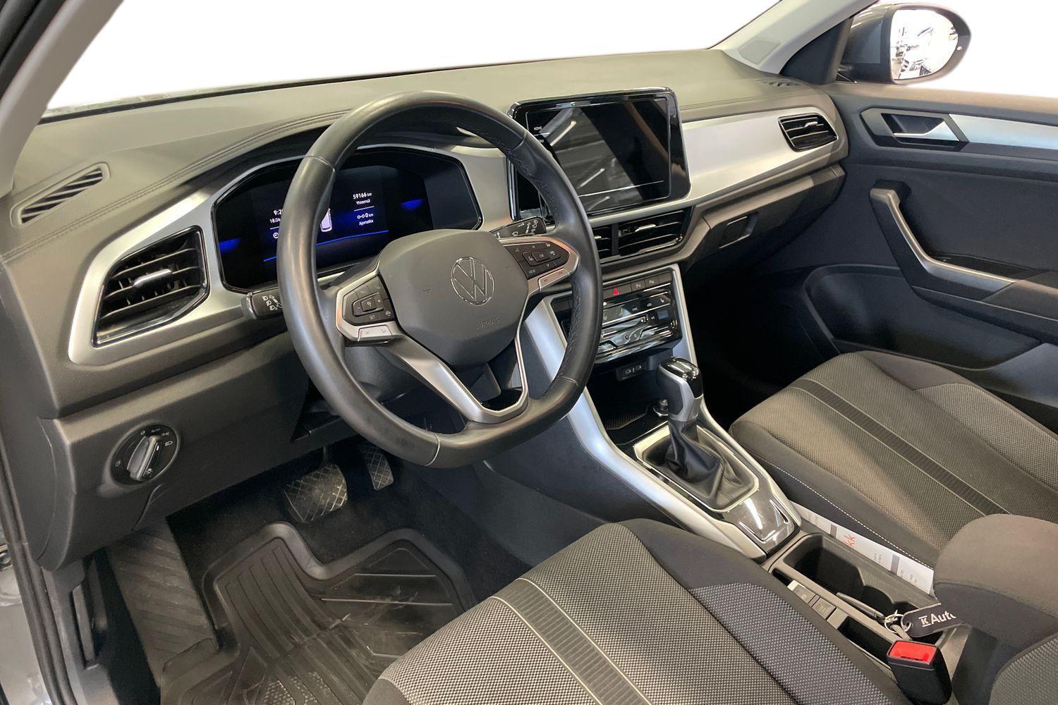 Volkswagen T-Roc vaihtoauto