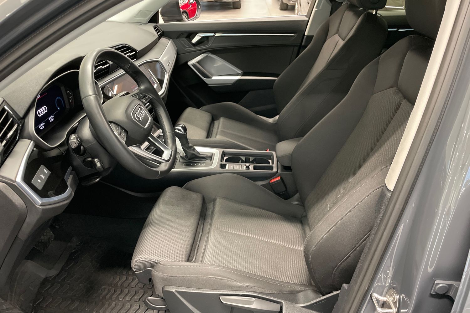 Audi Q3 vaihtoauto