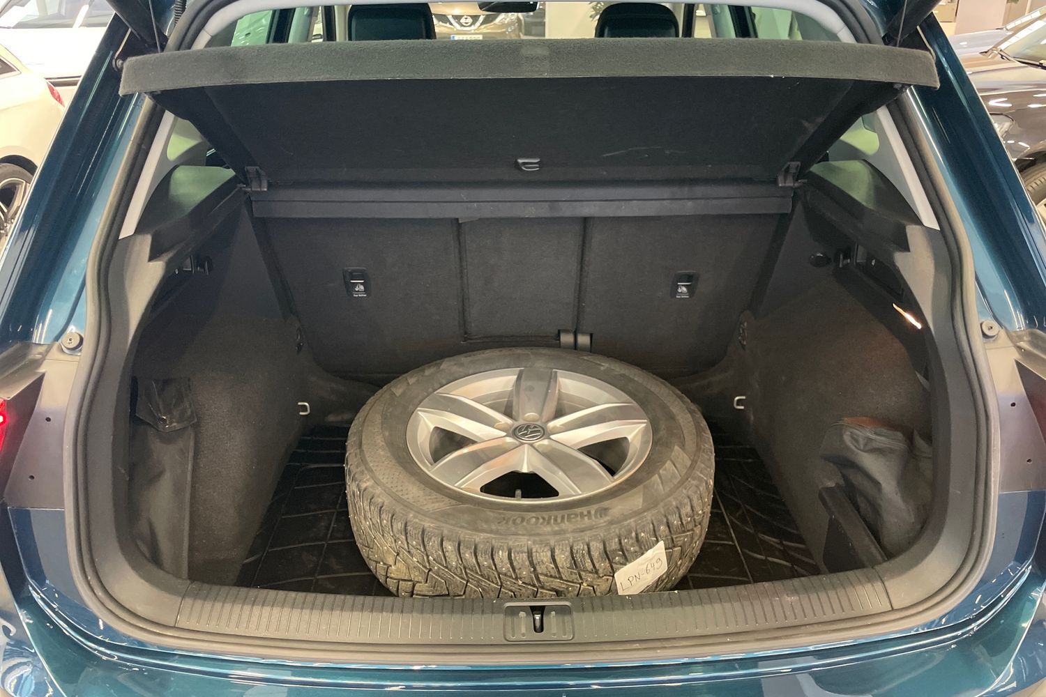 Volkswagen Tiguan vaihtoauto