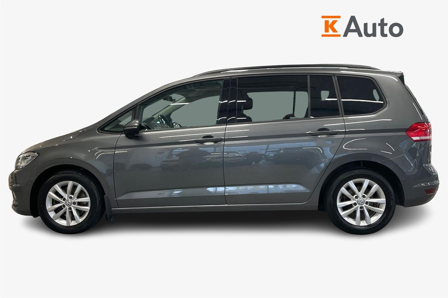 Volkswagen Touran vaihtoauto