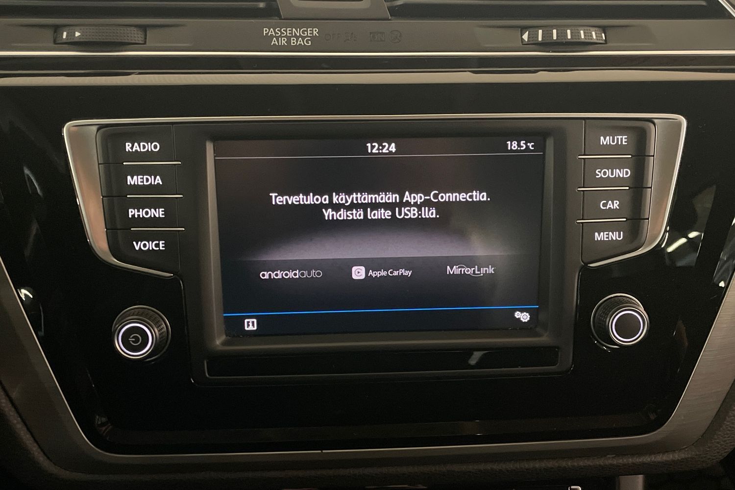 Volkswagen Touran vaihtoauto
