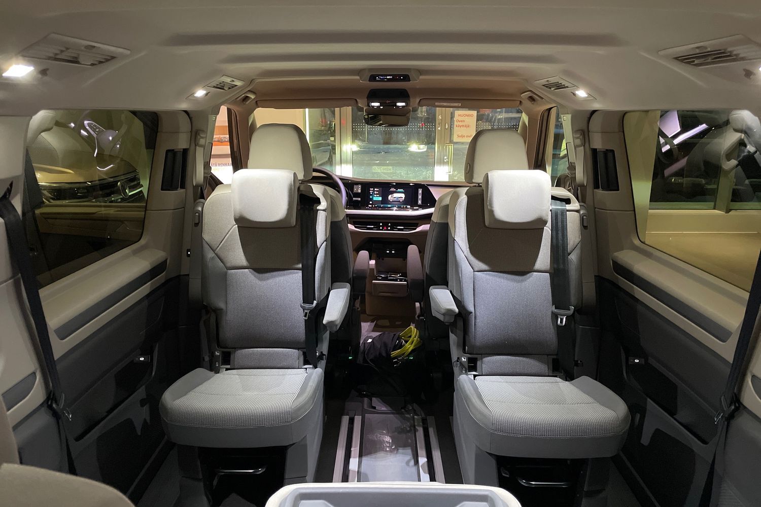 Volkswagen Multivan vaihtoauto