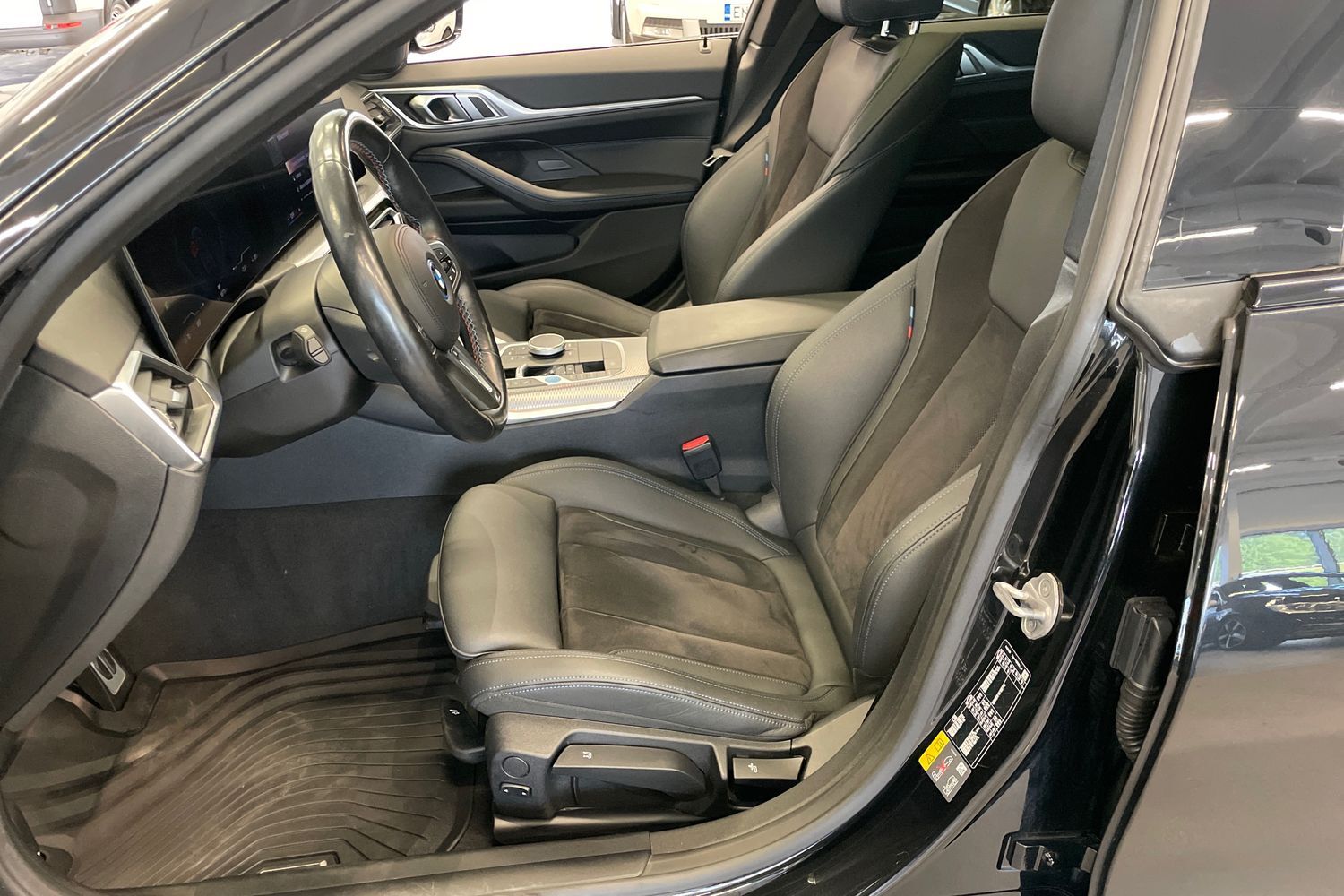 BMW i4 M50 vaihtoauto