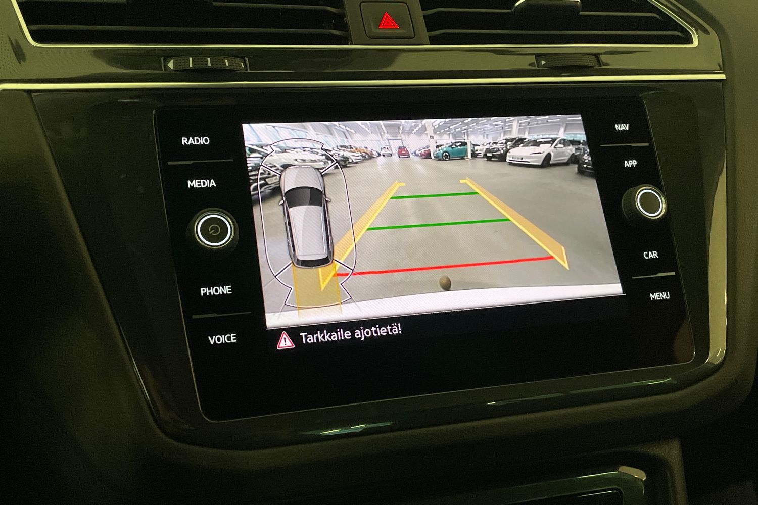 Volkswagen Tiguan vaihtoauto