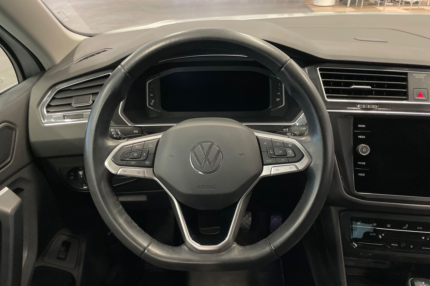 Volkswagen Tiguan vaihtoauto