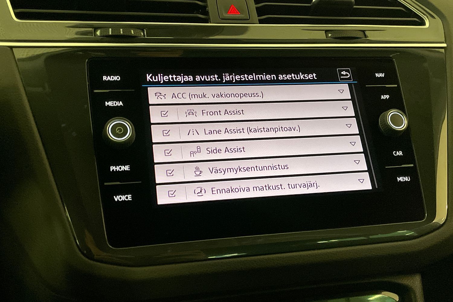 Volkswagen Tiguan vaihtoauto