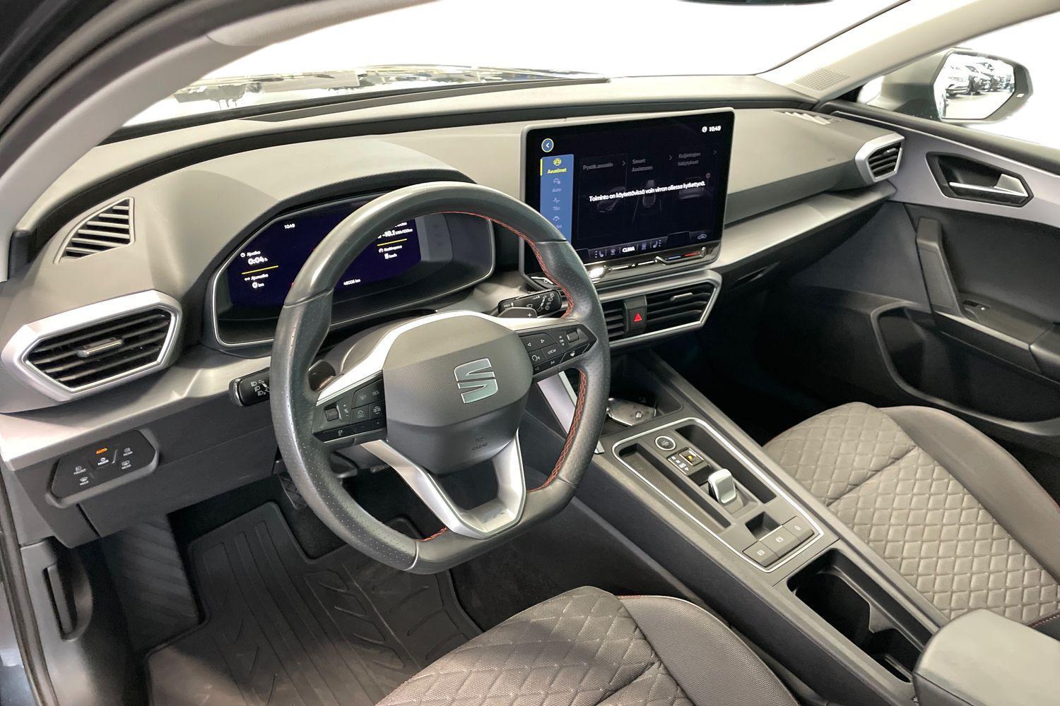 SEAT Leon Sportstourer vaihtoauto