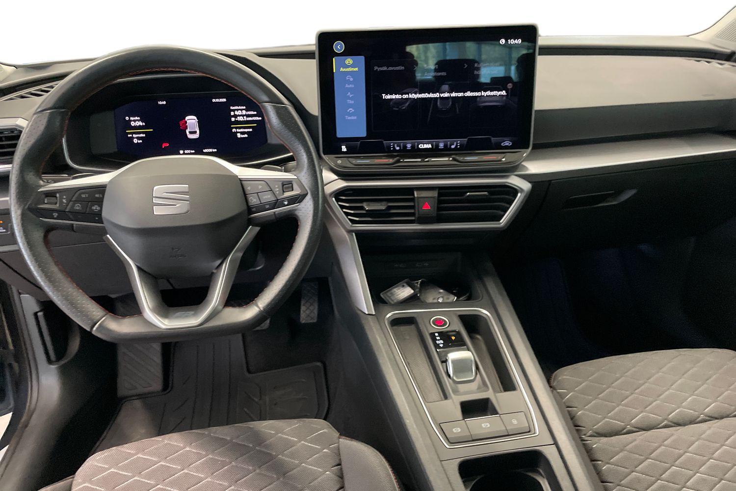 SEAT Leon Sportstourer vaihtoauto