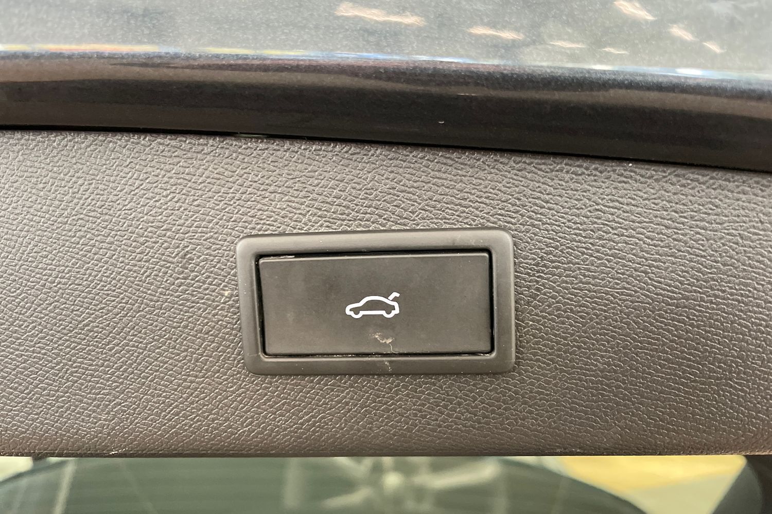 SEAT Leon Sportstourer vaihtoauto