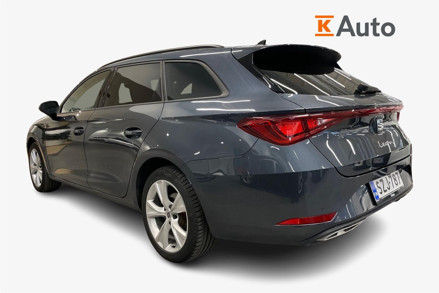 SEAT Leon Sportstourer vaihtoauto