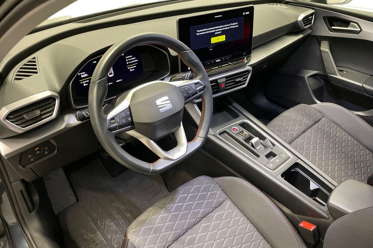 SEAT Leon Sportstourer vaihtoauto