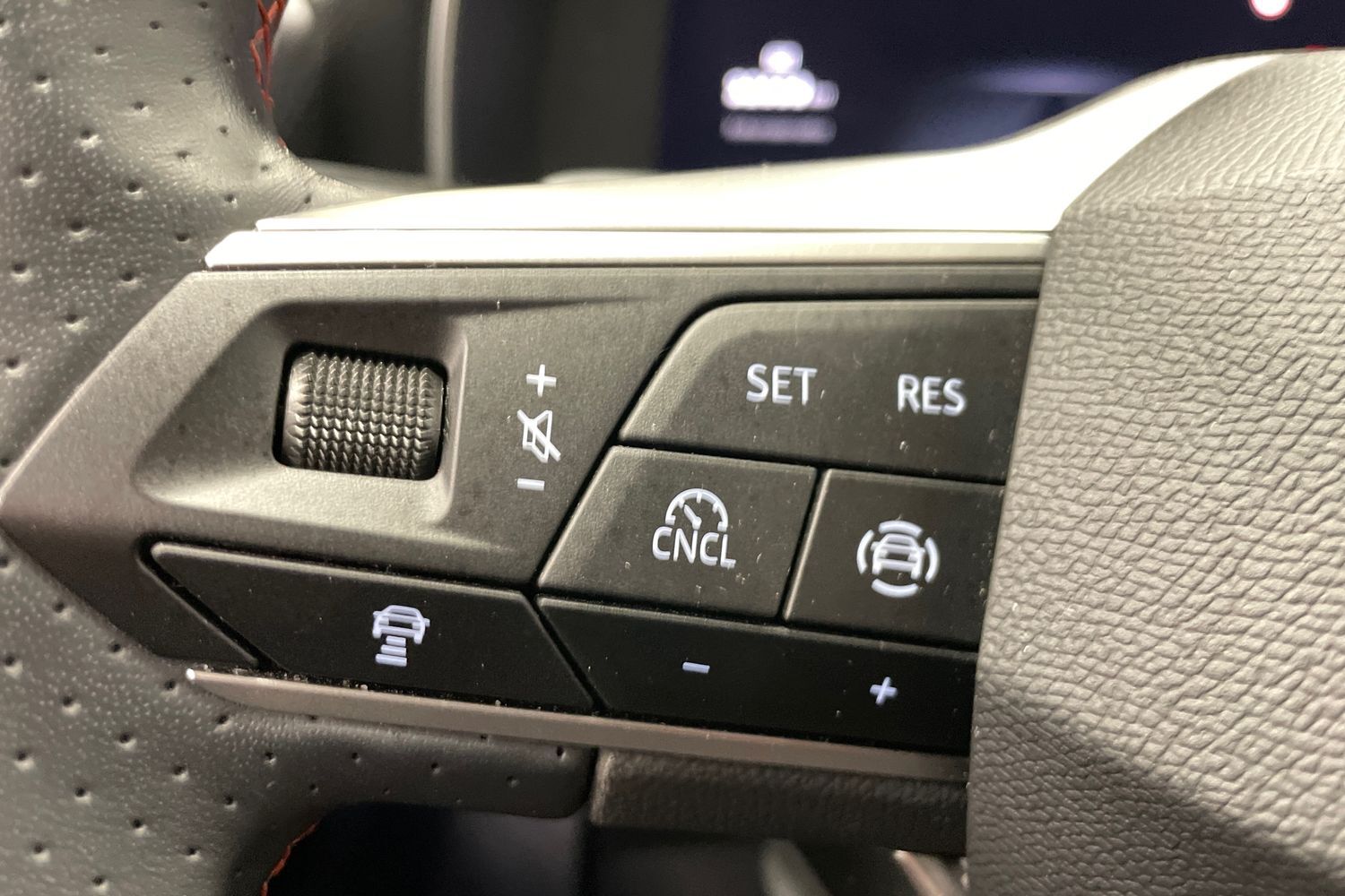SEAT Leon Sportstourer vaihtoauto