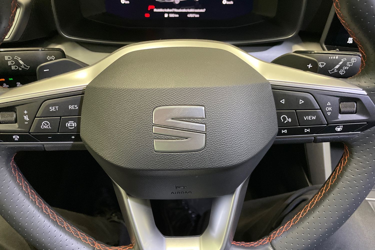 SEAT Leon Sportstourer vaihtoauto