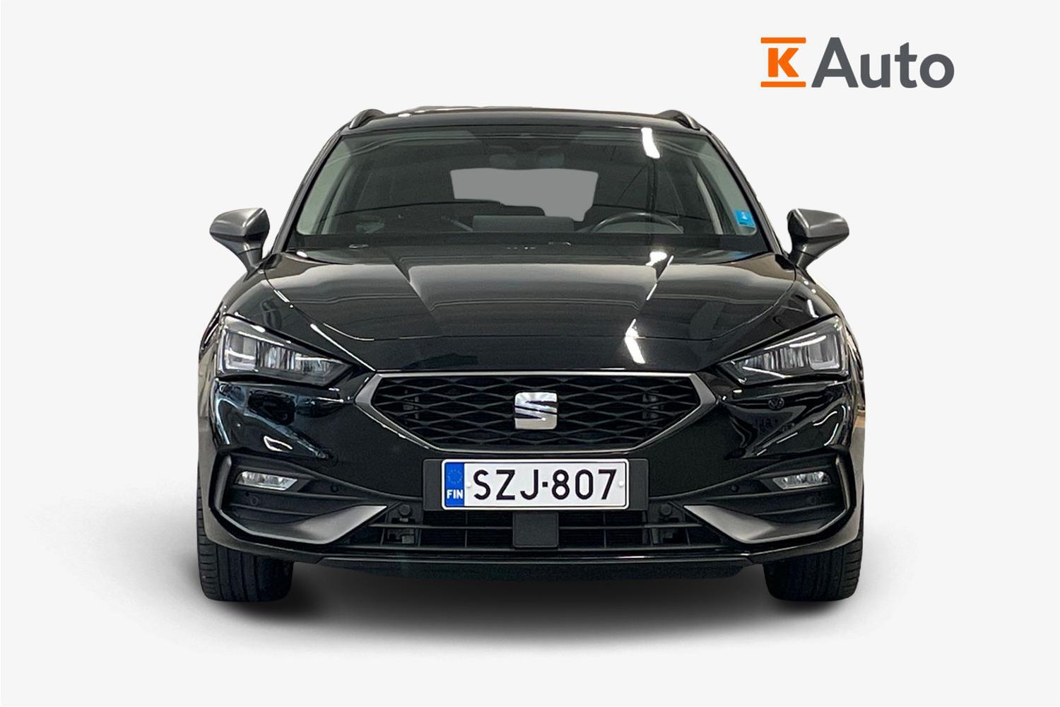 SEAT Leon Sportstourer vaihtoauto