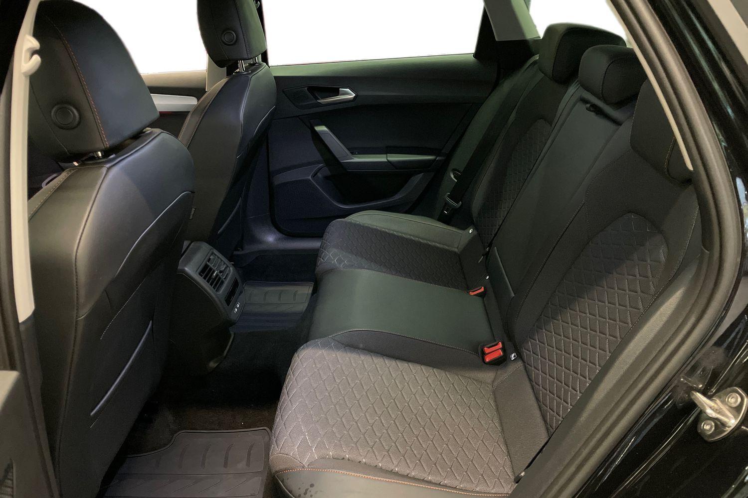 SEAT Leon Sportstourer vaihtoauto