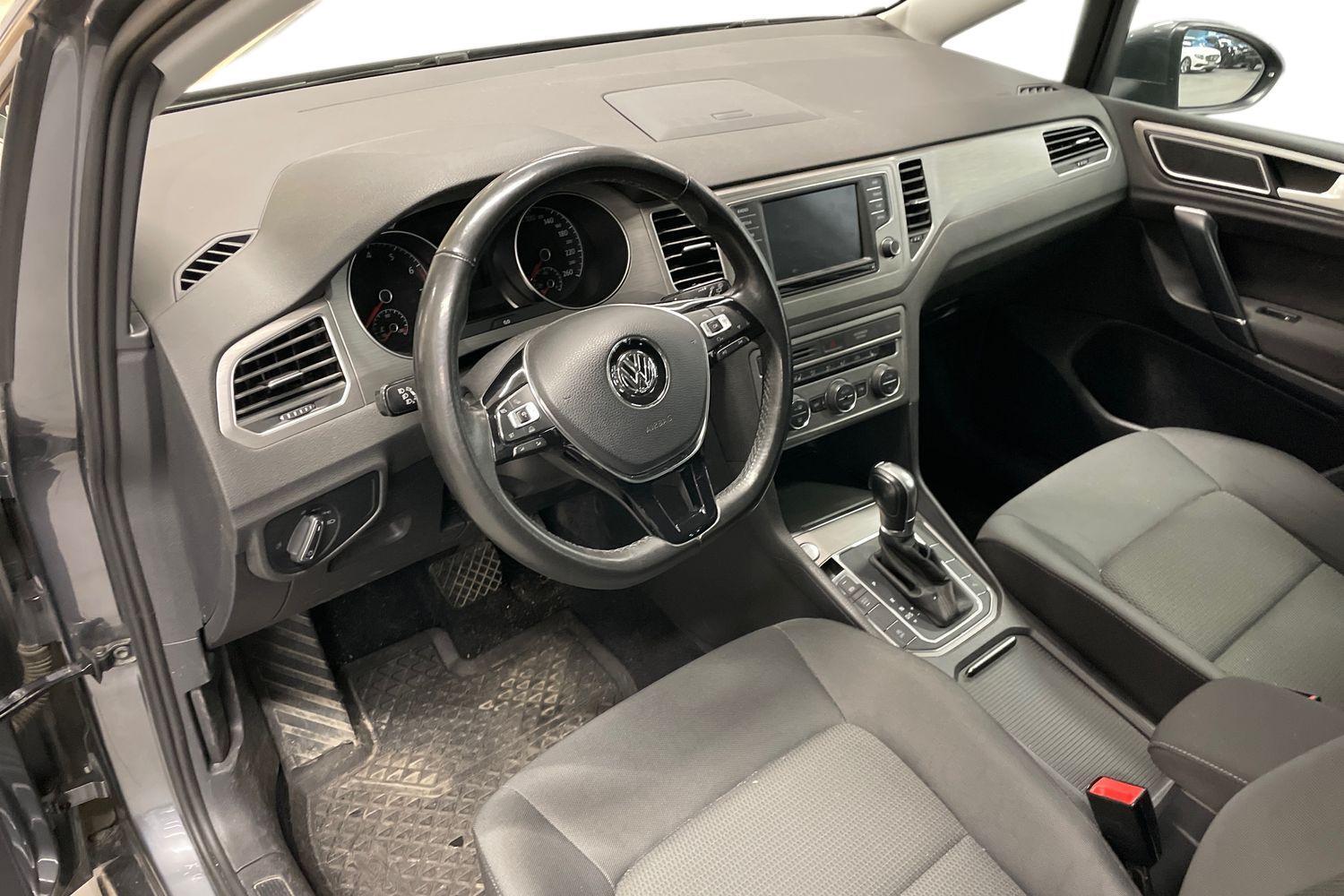 Volkswagen Golf Sportsvan vaihtoauto