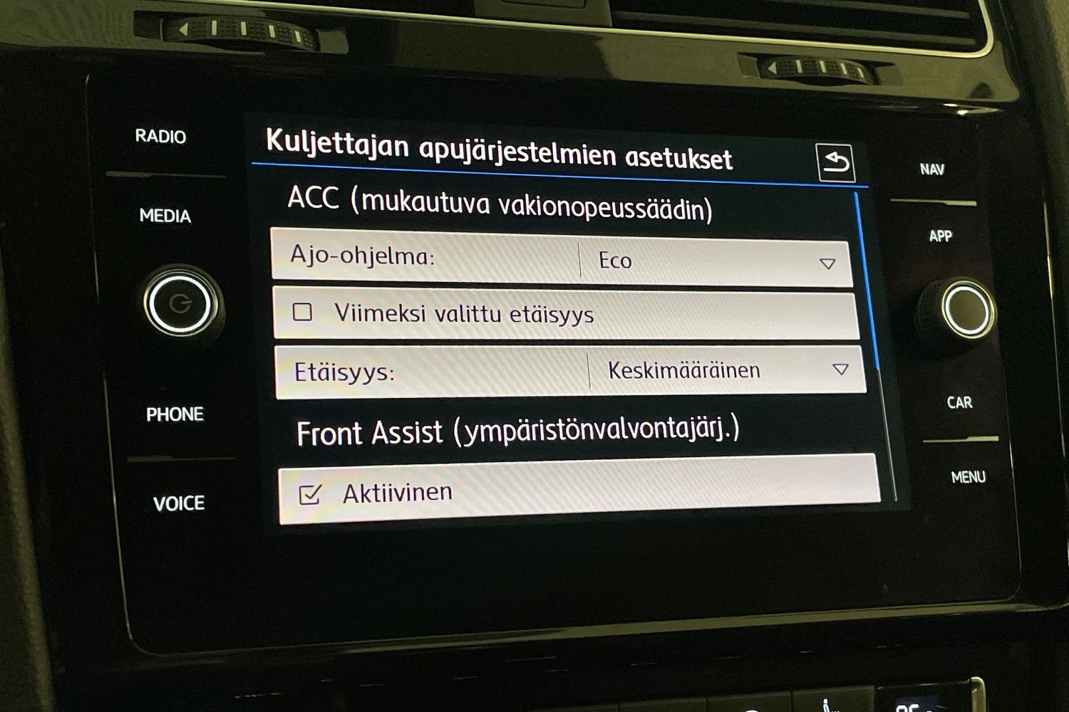 Volkswagen Golf vaihtoauto