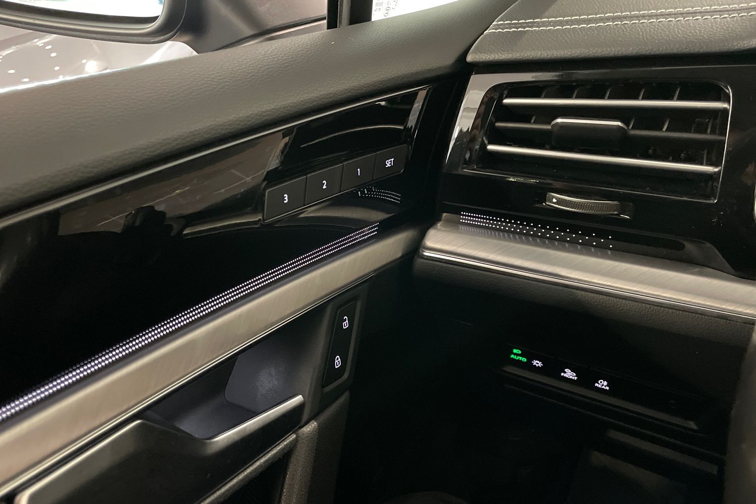 Volkswagen Touareg vaihtoauto