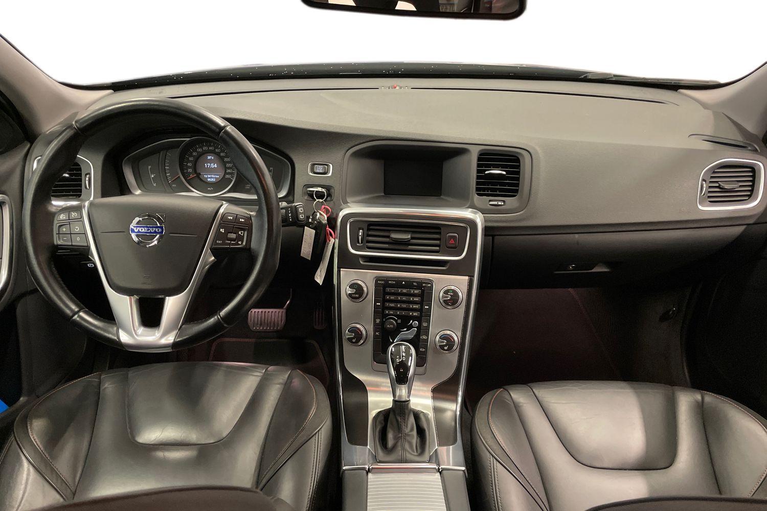 Volvo V60 vaihtoauto