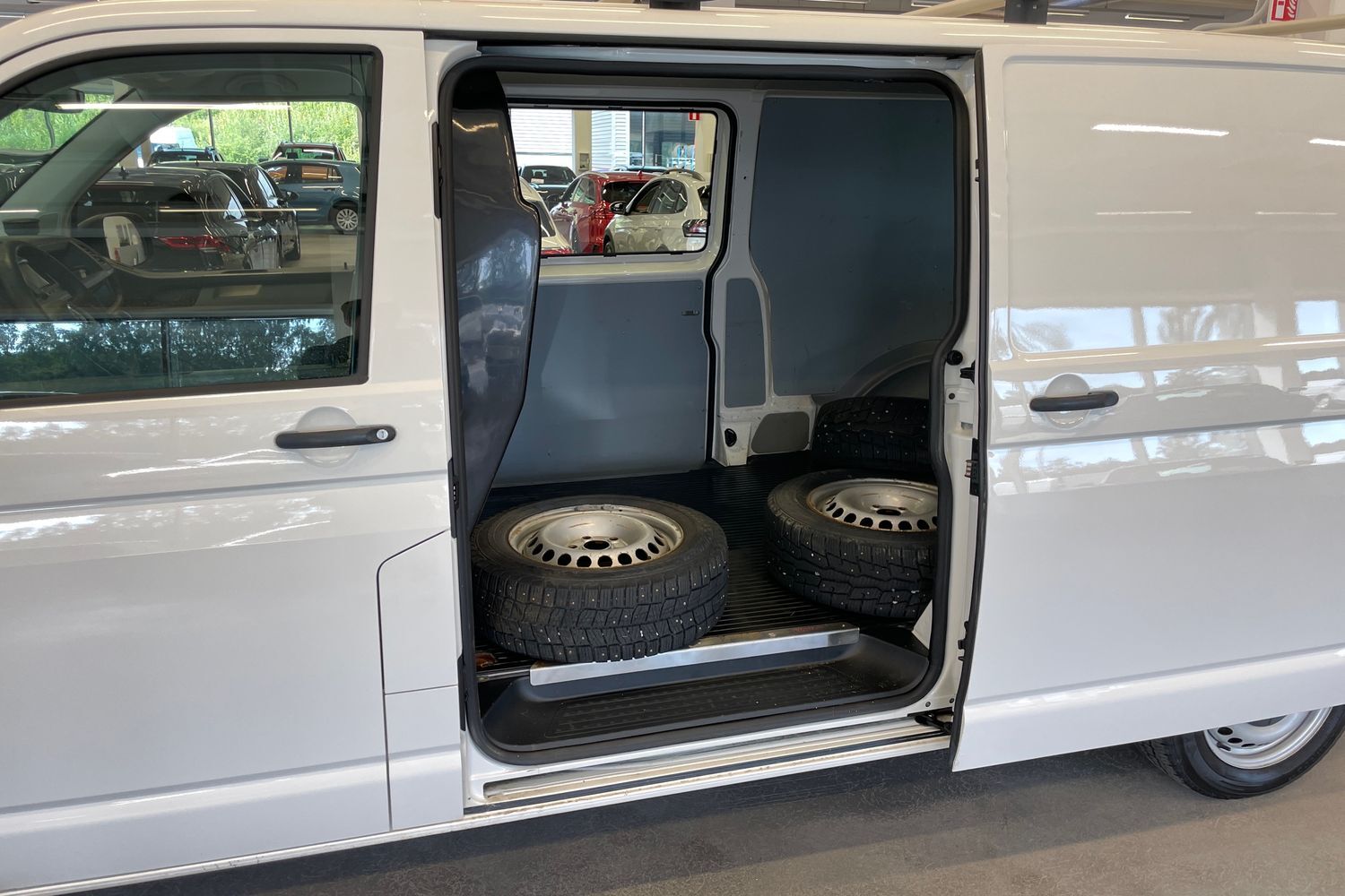 Volkswagen Transporter vaihtoauto