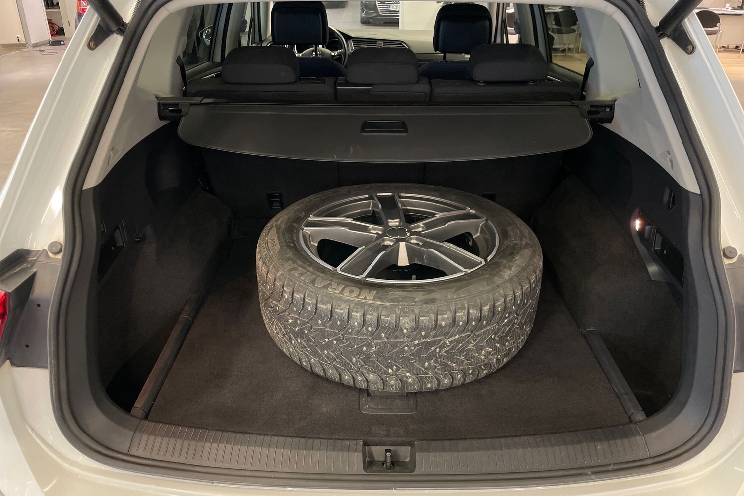 Volkswagen Tiguan Allspace vaihtoauto