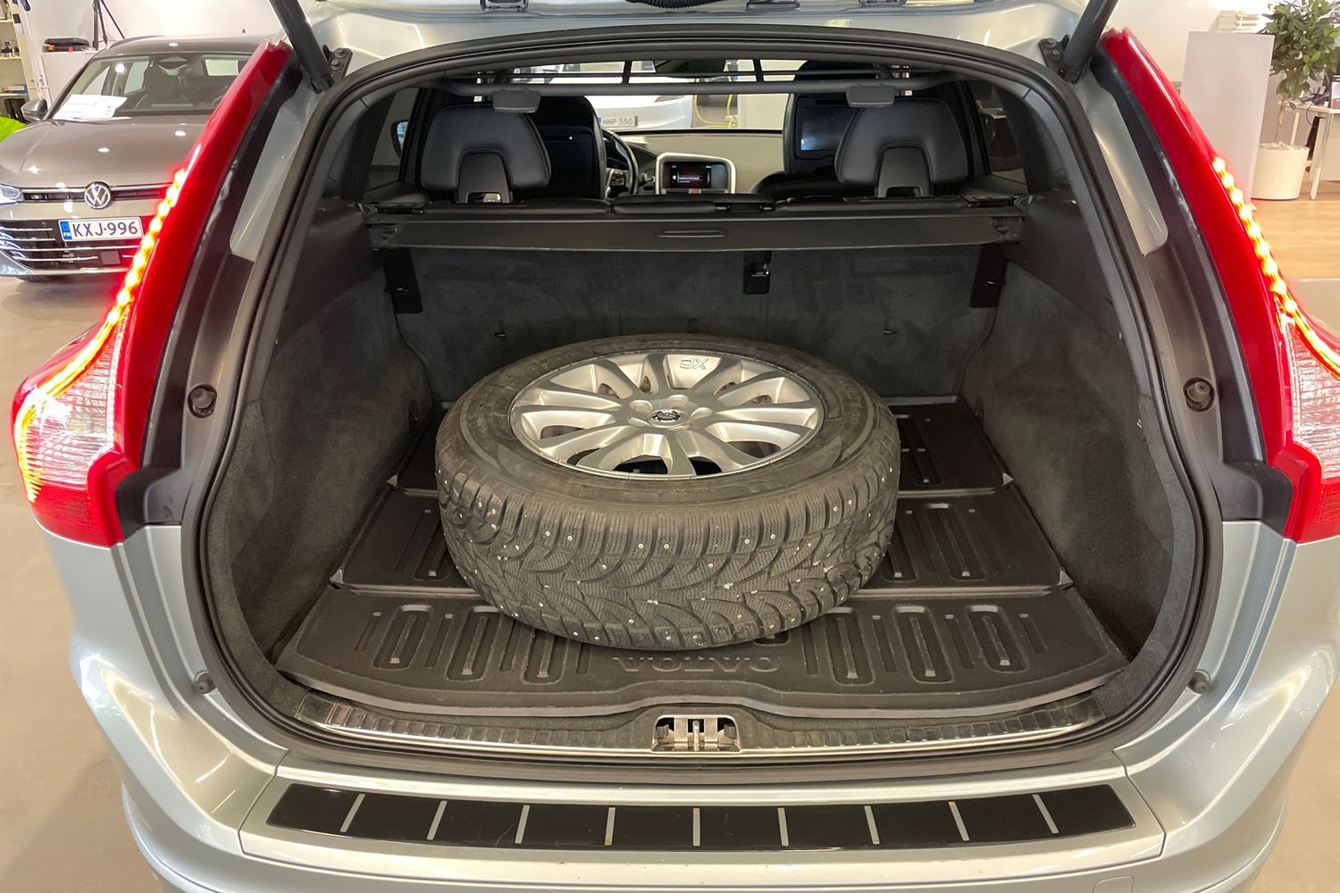 Volvo XC60 vaihtoauto