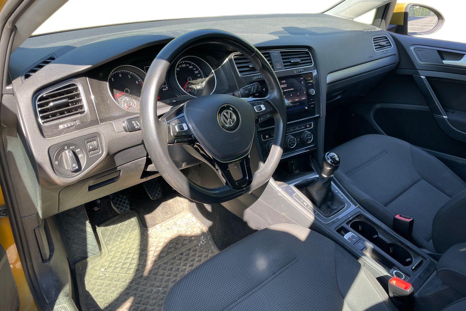 Volkswagen Golf vaihtoauto