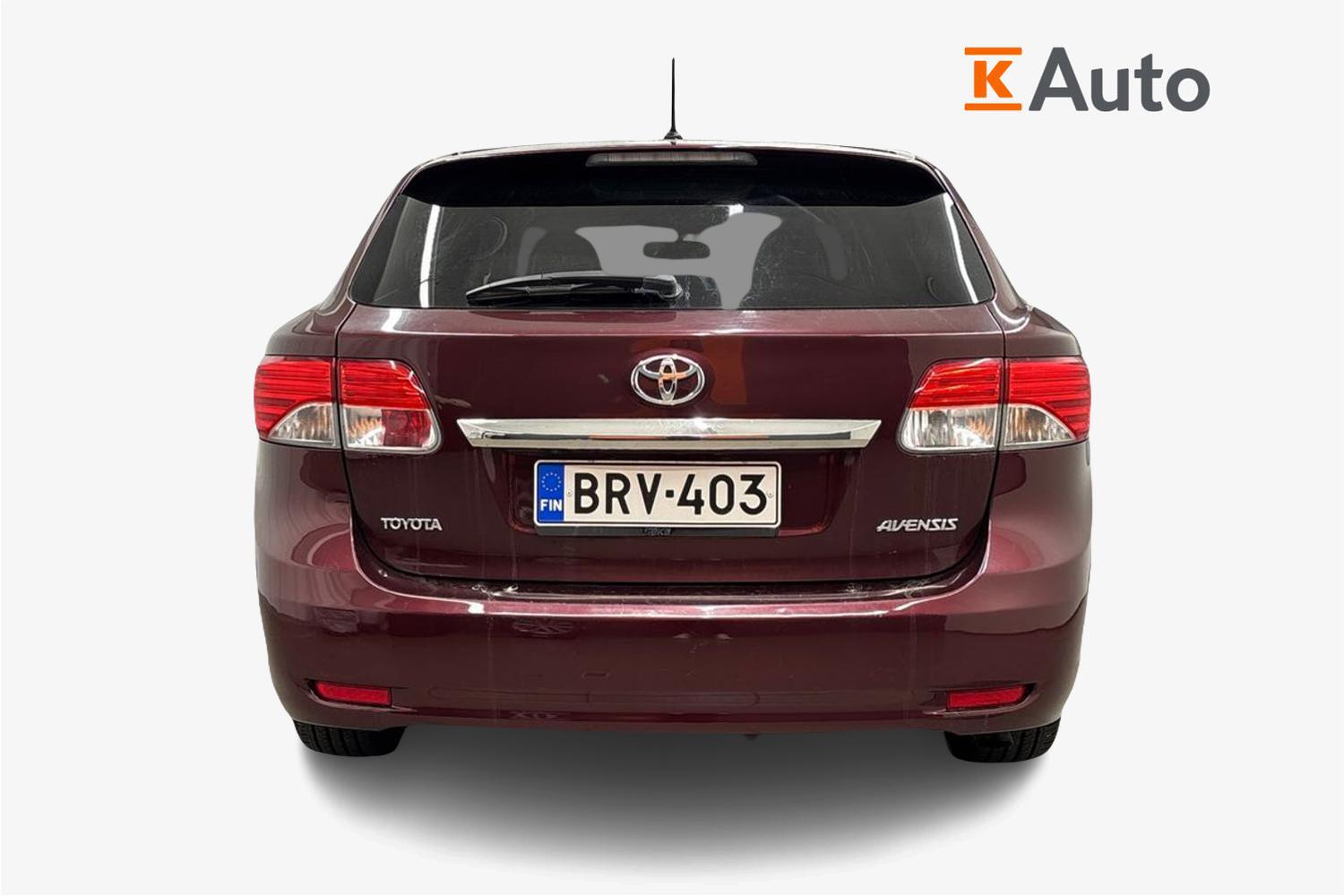Toyota Avensis vaihtoauto