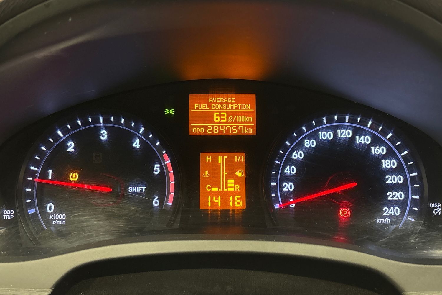 Toyota Avensis vaihtoauto